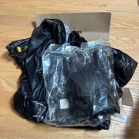 Batman Costume NEW Sz 8 Kids Boys DC Black Halloween Superhero - Picture 7 of 7